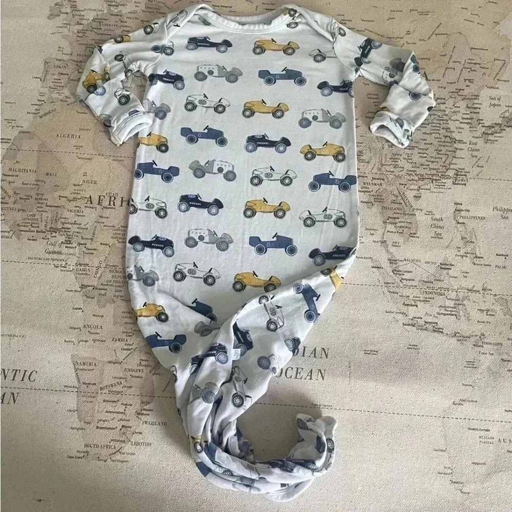 Posh Peanut 0-3Mo Classic Cars
Knotted Gown